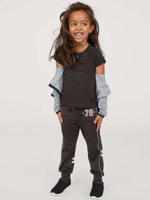 

H&M Girls Black Solid Sports Trousers