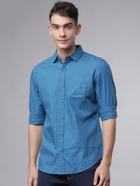 

Ecko Unltd Men Teal Blue Slim Fit Striped Casual Shirt