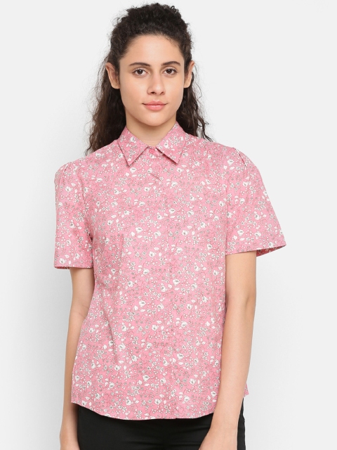 

Double Two Women Pink & White Regular Fit Printed Casual Shirt