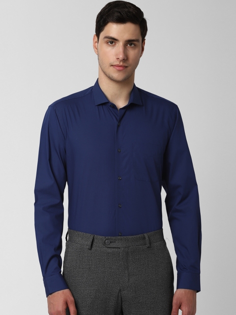 

Peter England Men Navy Blue Regular Fit Solid Formal Shirt