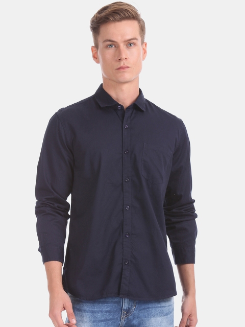 

Ruggers Men Navy Blue Regular Fit Solid Casual Shirt