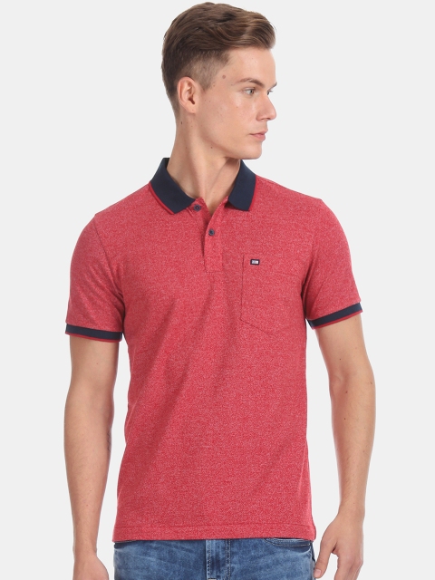 

Arrow Men Red Solid Polo Collar T-shirt