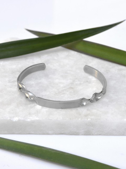 

Tistabene Men Silver-Plated Kada Bracelet