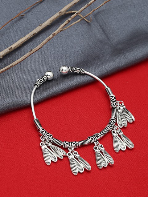 

ZeroKaata Women Silver-Plated Oxidised Charm Bracelet