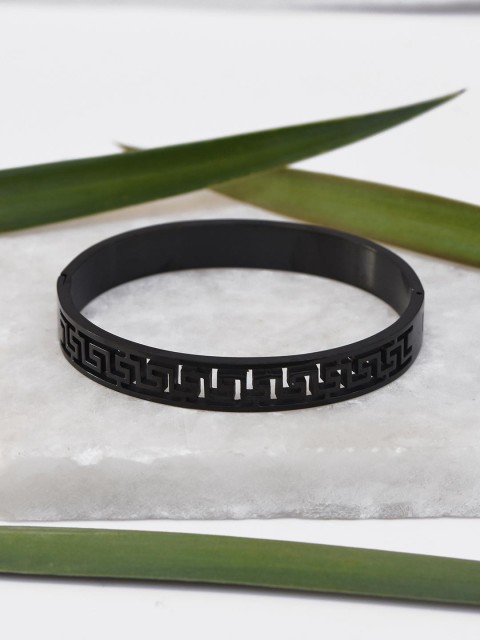 

Tistabene Men Black Alloy Kada Bracelet