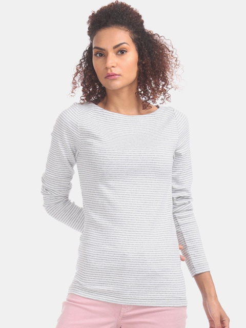 

GAP Women Grey Striped Boat Neck T-shirt