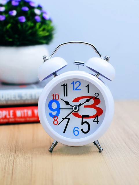 

Archies White Round Solid Analogue Alarm Clock