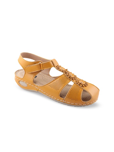 

Shoetopia Women Yellow Embellished Gladiators