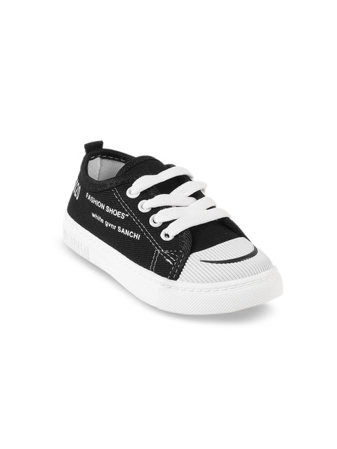 

Kittens Boys Black Sneakers