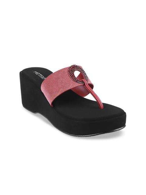 

Metro Women Maroon Solid Sandals