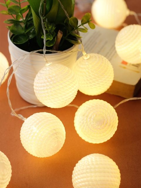 

Aesthetic Home Solutions White & Yellow Textured Wall or Ceiling String Lights