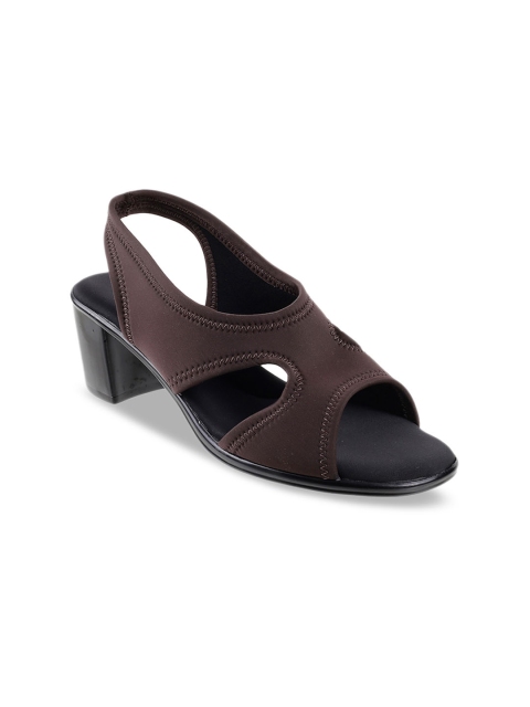 

Metro Women Brown Solid Sandals