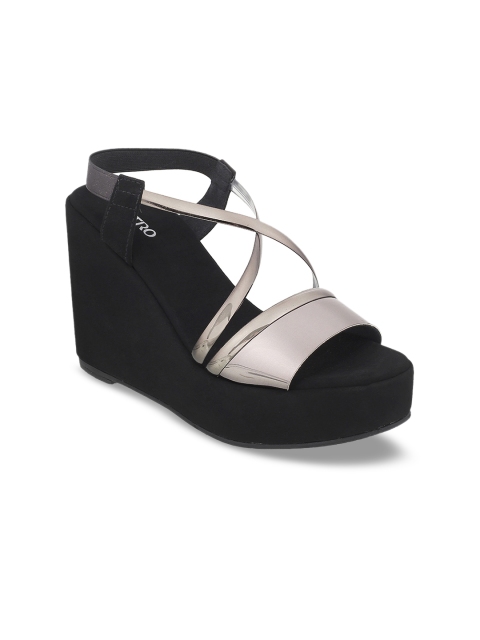 

Metro Women Gunmetal-Toned Solid Heels, Metallic