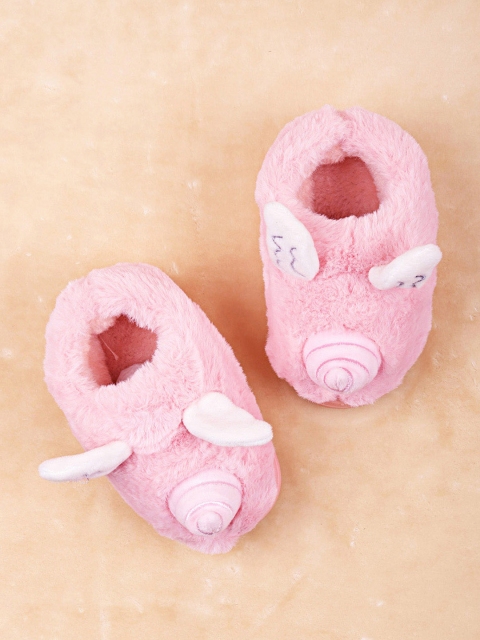 

Walktrendy Girls Pink Slip-On Sneakers
