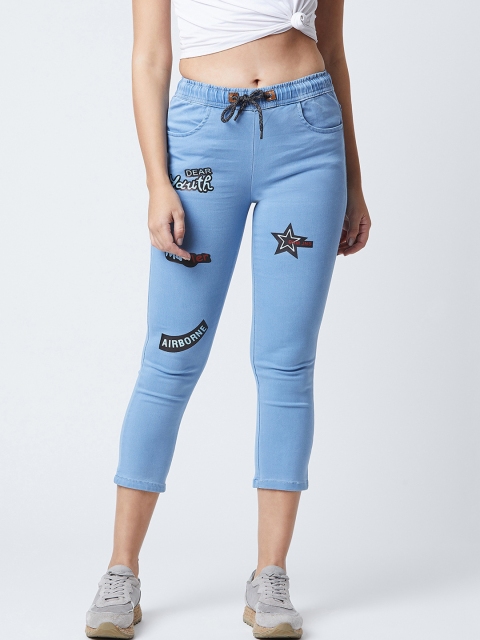 

The Dry State Women Blue Printed Regular Fit Denim Capris