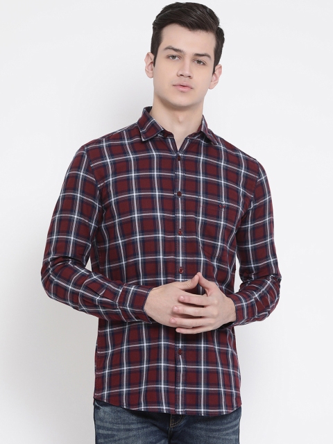 

Crimsoune Club Men Maroon & Black Slim Fit Checked Casual Shirt