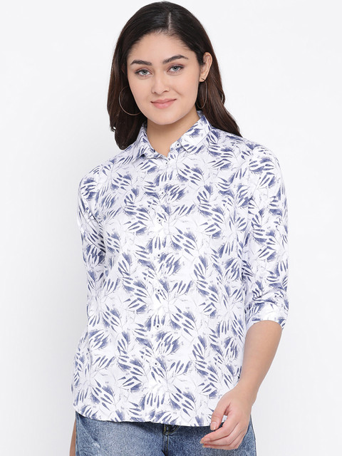 

Crimsoune Club Women White & Blue Standard Slim Fit Printed Casual Shirt