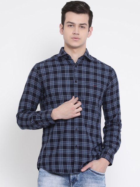 

Crimsoune Club Men Navy Blue Standard Slim Fit Checked Casual Shirt