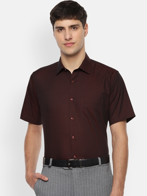 

Van Heusen Men Maroon & Black Regular Fit Self Design Formal Shirt