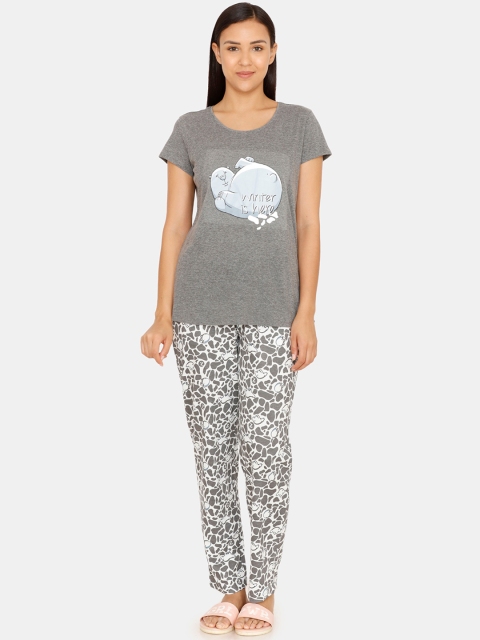 

Zivame Women Grey & White Printed Night suit
