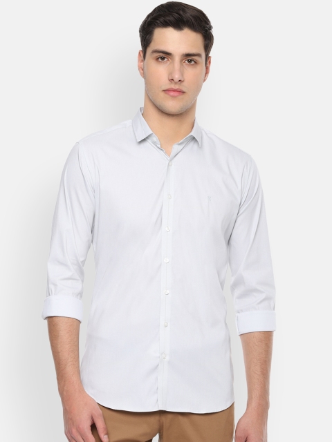 

V Dot Men White Skinny Fit Solid Casual Shirt