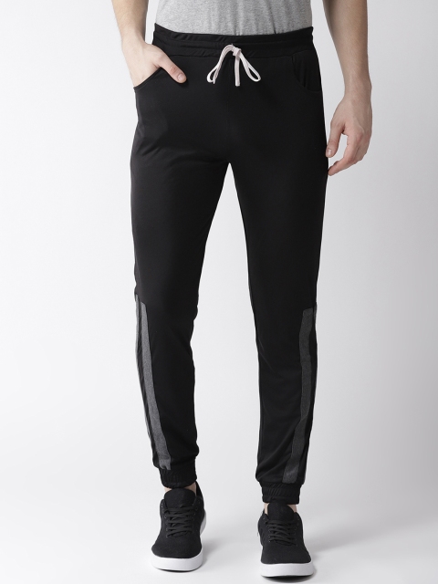 

Hubberholme Men Black Solid Slim Fit Joggers