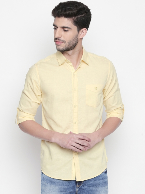 

Mufti Men Yellow Slim Fit Solid Casual Shirt