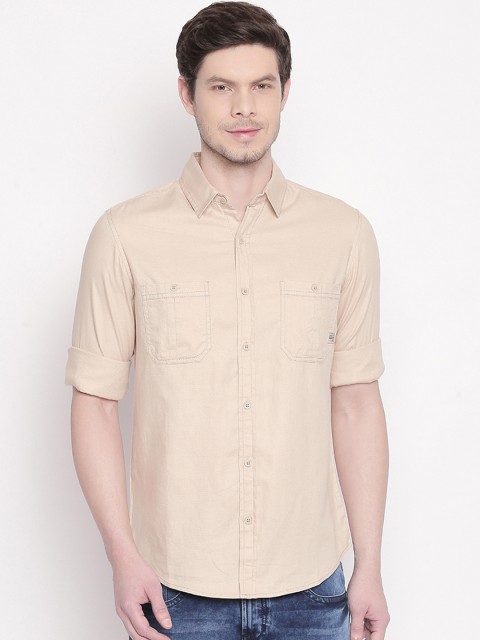 

Mufti Men Beige Slim Fit Solid Casual Shirt