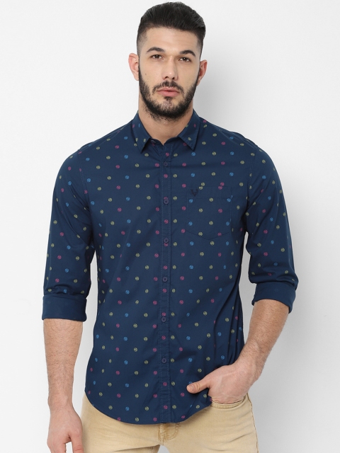 

Solly Jeans Co. Men Navy Blue Regular Fit Printed Casual Shirt