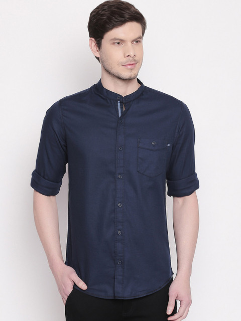 

Mufti Men Navy Blue Slim Fit Solid Casual Shirt