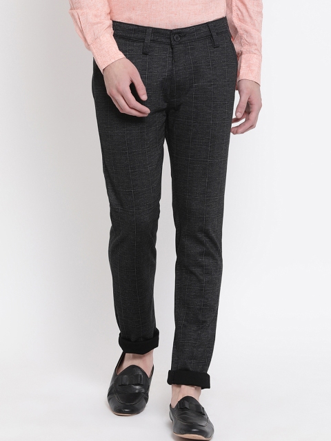 

Crimsoune Club Men Black Slim Fit Checked Chinos
