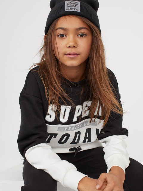 

H&M Girls Black & White Text-Motif Sweatshirt