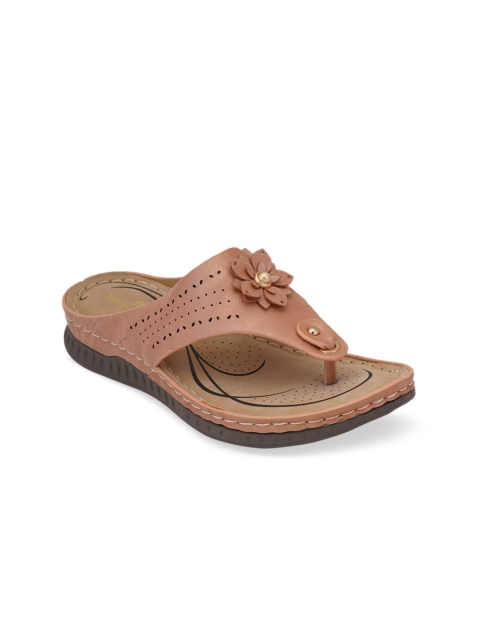 

pelle albero Women Pink Embellished Open Toe Flats