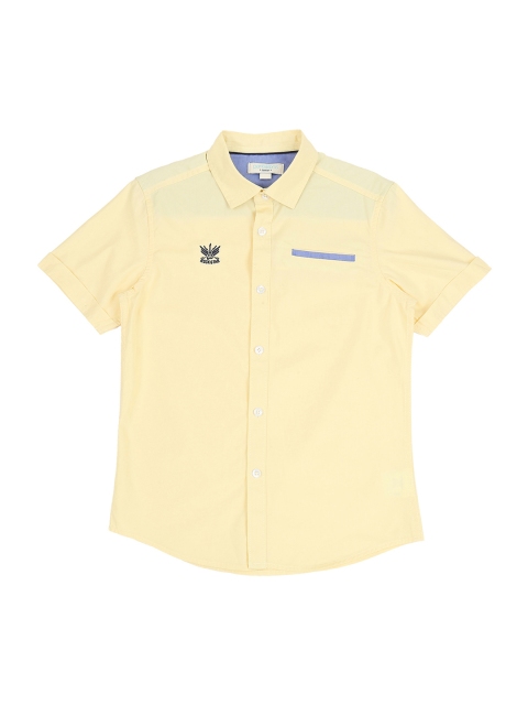 

Pantaloons Junior Boys Yellow Regular Fit Solid Casual Shirt
