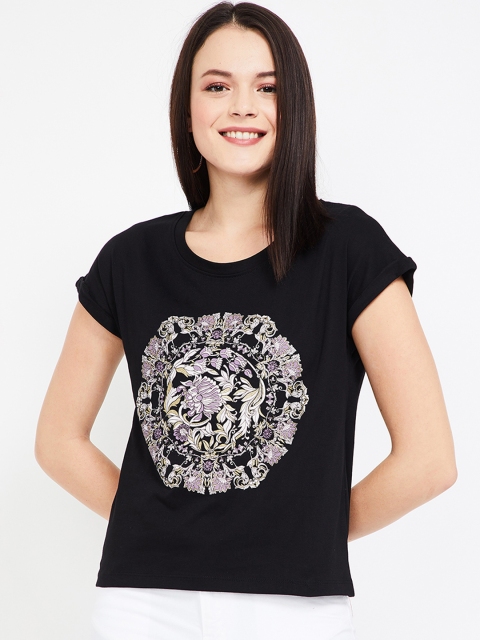 

Bossini Women Black & Off-White Printed Round Neck T-shirt