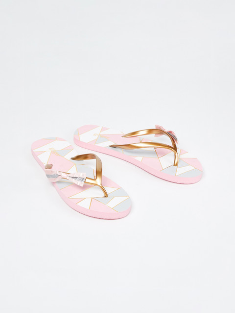 

Ginger by Lifestyle Women Pink & Gold-Toned Printed Thong Flip-Flops