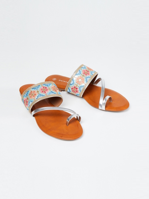 

Melange by Lifestyle Women Silver-Toned Woven Design One Toe Flats