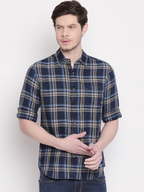 

Mufti Men Navy Blue & Beige Slim Fit Checked Casual Shirt