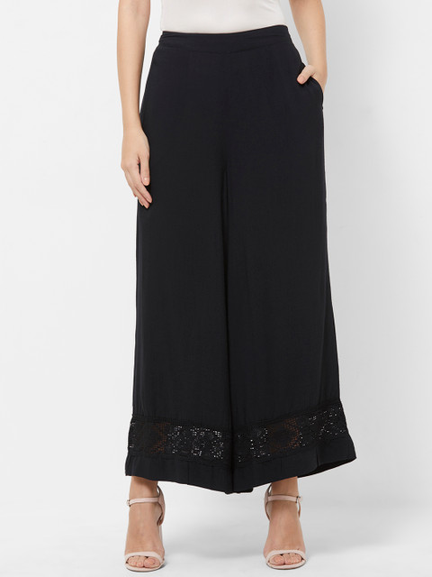 

Fusion Beats Women Black Solid Flared Palazzos