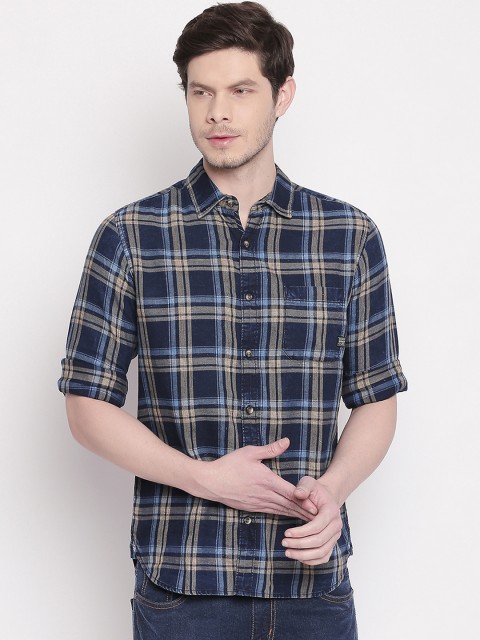 

Mufti Men Navy Blue & Beige Slim Fit Checked Casual Shirt