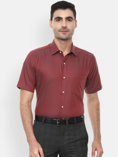 

Van Heusen Men Maroon Regular Fit Solid Formal Shirt