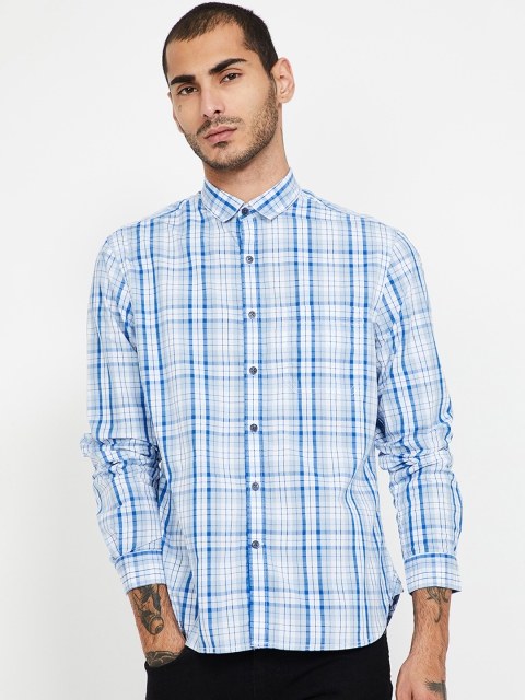

CODE by Lifestyle Men Blue & White Regular Fit Checked Casual Shirt