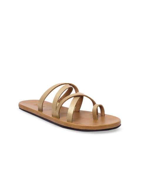 

Inc 5 Women Gold-Toned Solid One Toe Flats