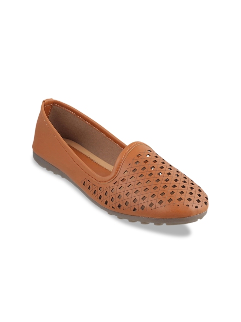 

WALKWAY Women Tan Brown Textured Ballerinas