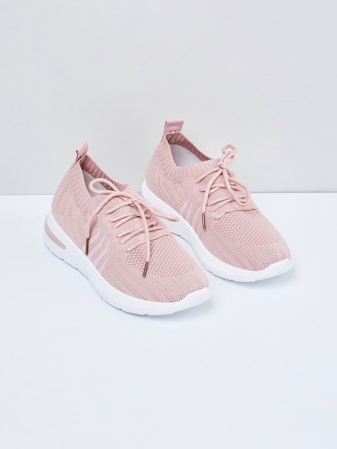 

max Women Pink Woven Design Sneakers