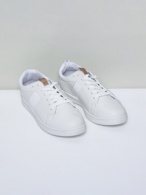 

max Women White Sneakers