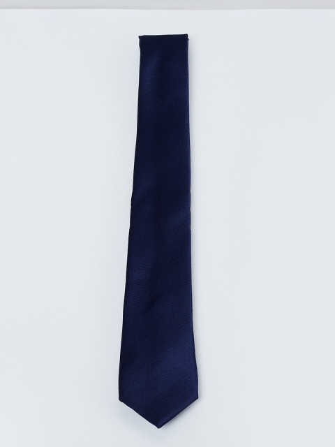 

max Blue Solid Broad Tie
