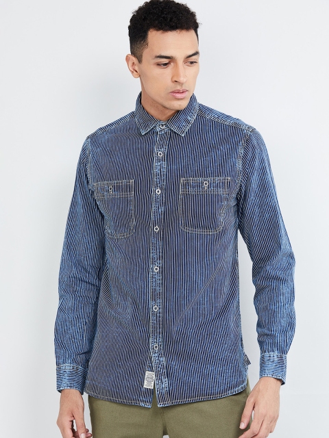 

max Men Blue & White Slim Fit Striped Casual Shirt