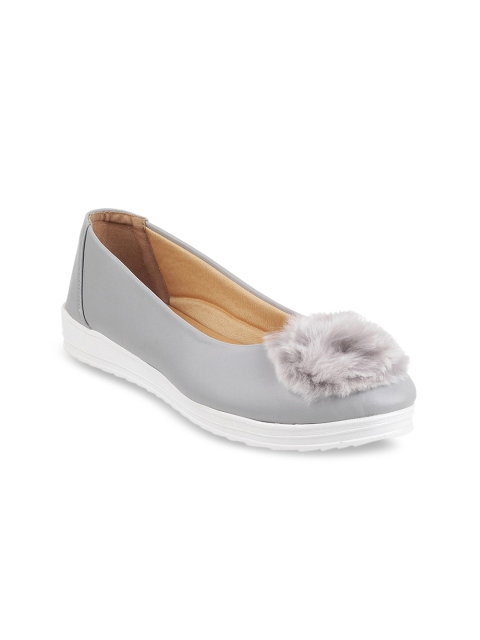 

WALKWAY Women Grey Solid Ballerinas