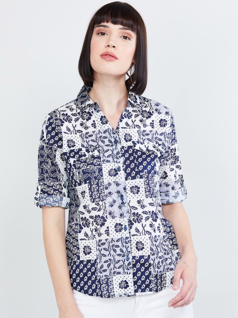 

max Women Off-White & Navy Blue Printed Casual Shirt